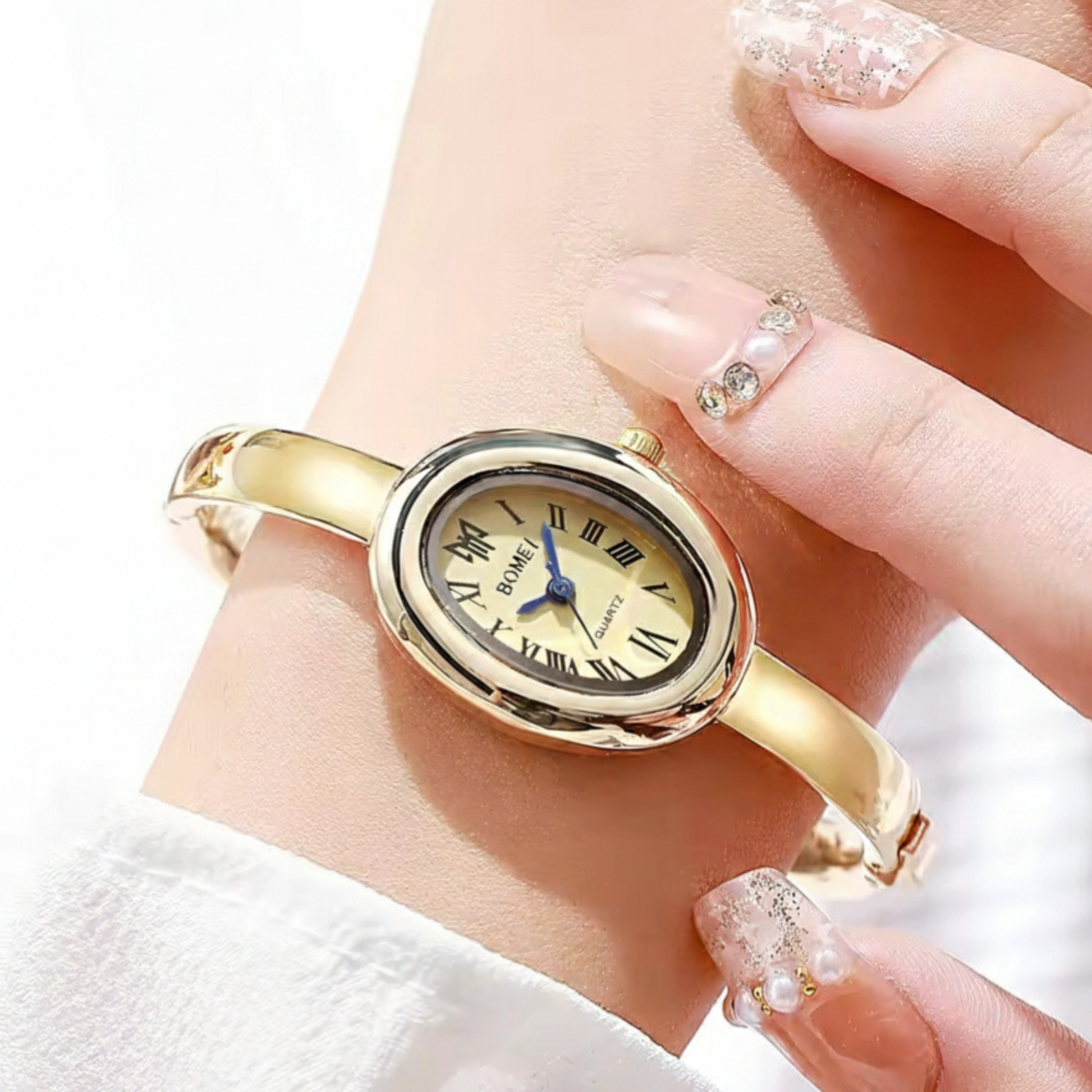 Gold Bracelet Watch zariluxestudio