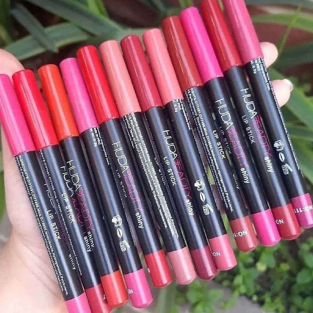 Huda Beauty - Nude Jumbo Matte Lip Liners Set of 12 Homzystore